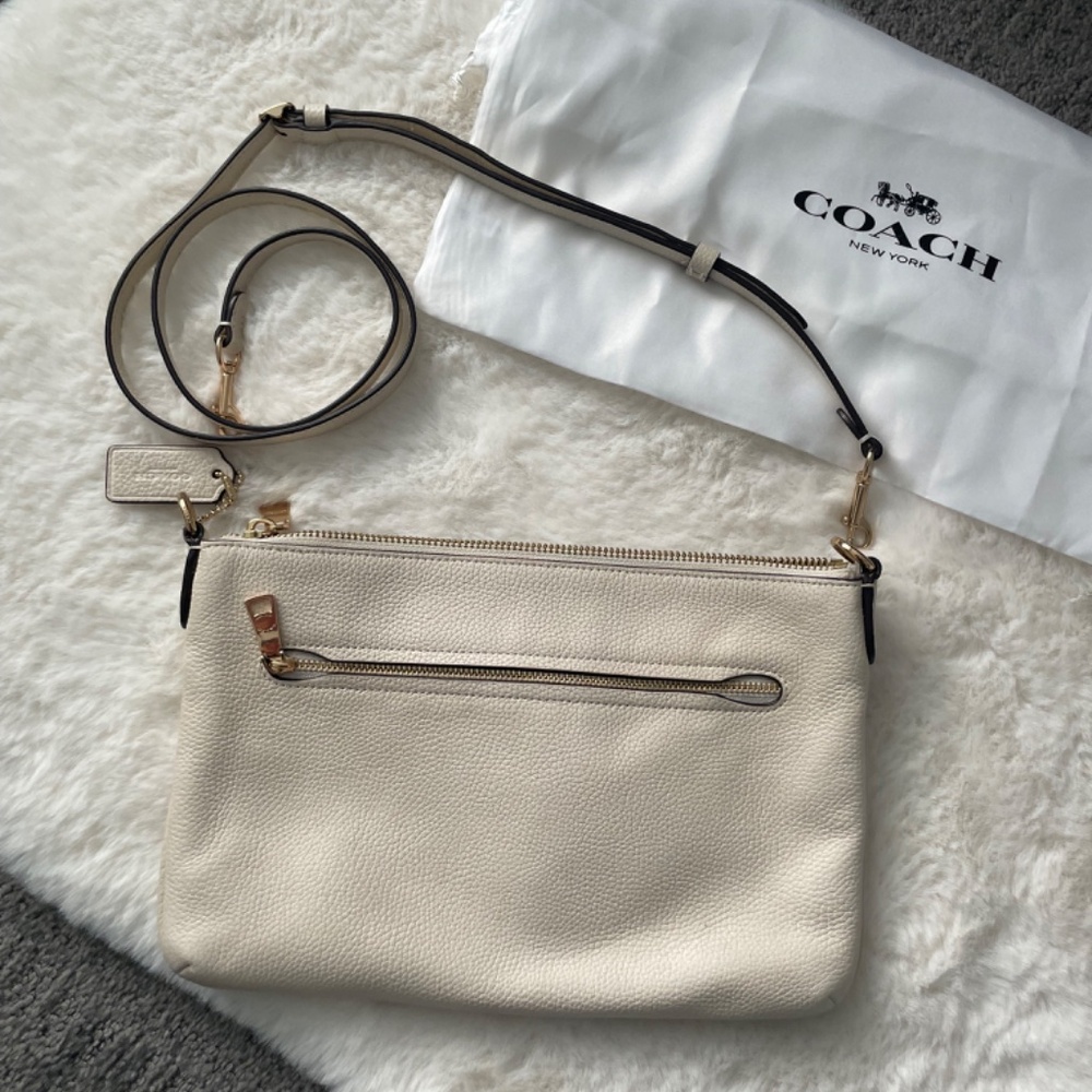 Purse Coach - Picture 2 of 3